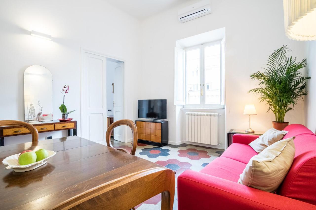 Relax Apartment Zanardelli, Piazza Navona Rom Exteriör bild